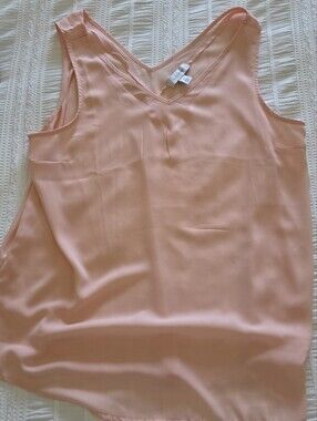 Madison Grey Peach V-Neck Tank